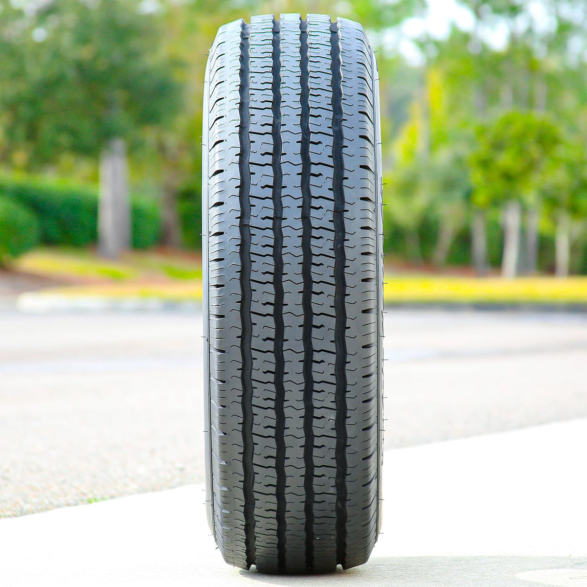 All-Season Touring Radial Tire 205/75R15 97H White Side Wall Z400