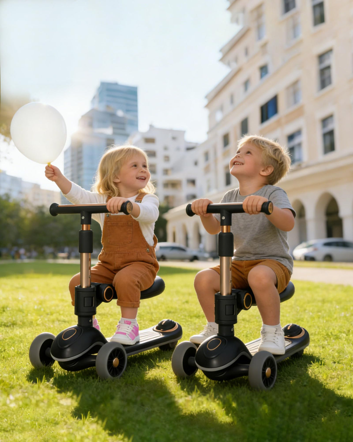 2-in-1 Toddler Scooter with Seat V716