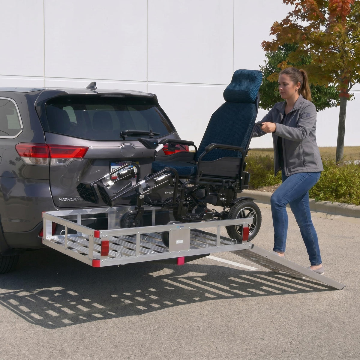 50" Aluminum Wheelchair Carrier with Ramp K517